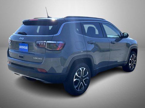 Used 2023 Jeep Compass Limited image 5
