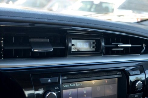 Used 2016 Toyota Corolla S Premium image 38