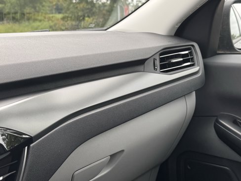 New 2025 Ford Escape Active image 15