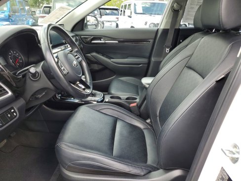 Used 2021 Kia Seltos EX image 15
