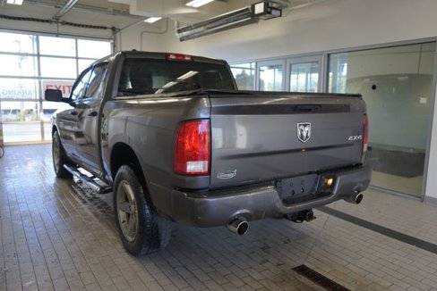 Used 2014 RAM 1500 Express image 11