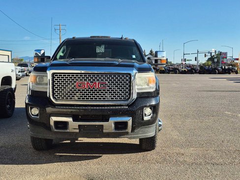 Used 2015 GMC Sierra 3500 Denali w/ Duramax Plus Package image 4
