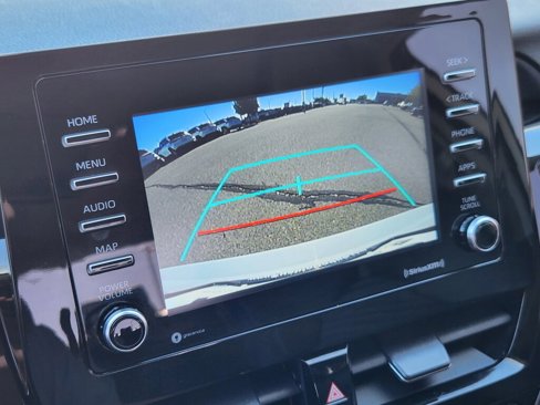 Used 2022 Toyota Camry SE image 19
