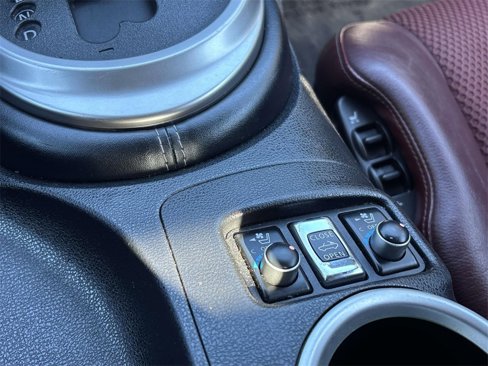 Used 2013 Nissan 370Z Touring w/ Sport Pkg image 24