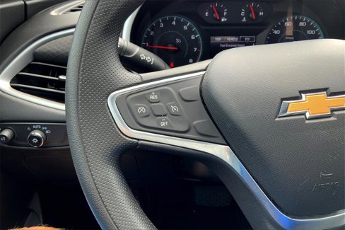 Used 2022 Chevrolet Malibu LT image 19