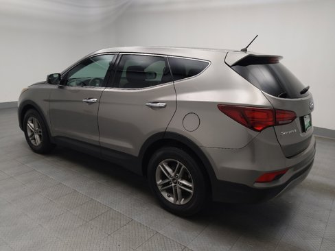 Used 2018 Hyundai Santa Fe Sport image 3