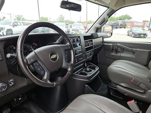 Used 2021 Chevrolet Express 2500 Extended w/ Driver Convenience Package image 26