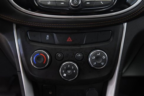 Used 2020 Chevrolet Trax LS w/ Tint and Cruise Package image 22