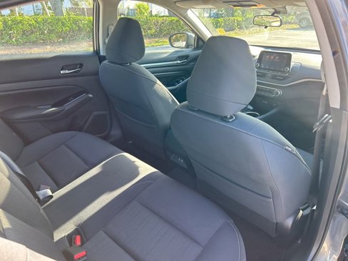Used 2021 Nissan Altima 2.5 SV image 42