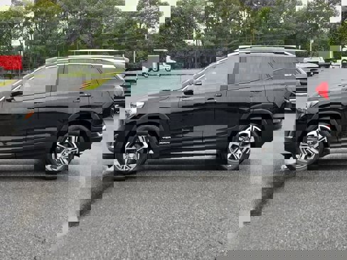 Used 2020 GMC Terrain SLT w/ Preferred Package image 5