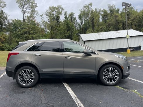 Used 2019 Cadillac XT5 Premium Luxury w/ Driver Assist Package image 2