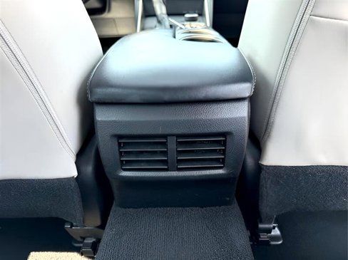 Used 2016 Lexus IS 200t image 28