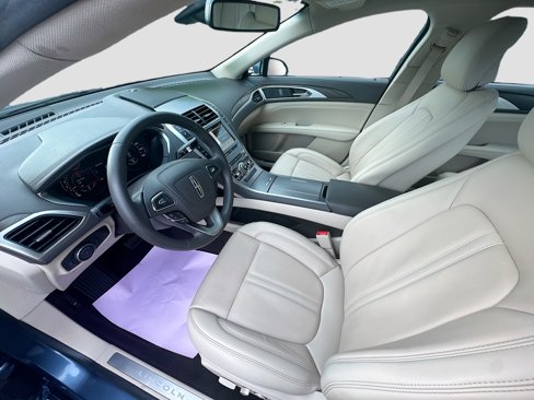 Used 2019 Lincoln MKZ Reserve image 22