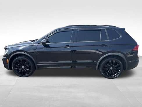 Used 2021 Volkswagen Tiguan SE R-Line image 13
