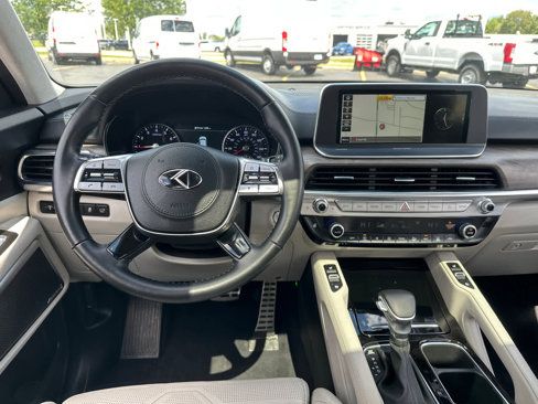 Used 2020 Kia Telluride SX w/ SX Prestige Package image 16