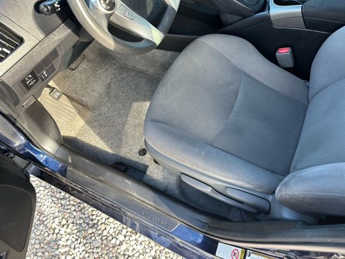 Used 2015 Toyota Prius Three image 38