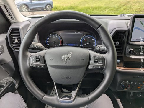 Used 2024 Ford Bronco Sport Outer Banks w/ Tech Package image 21
