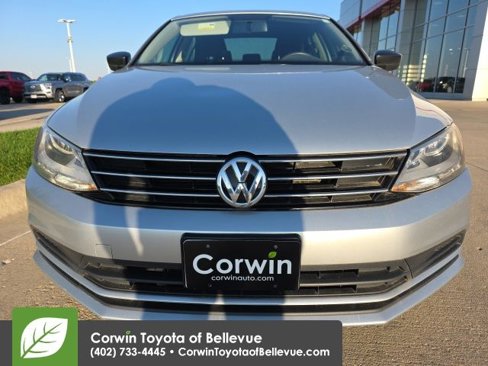 Used 2015 Volkswagen Jetta S image 19