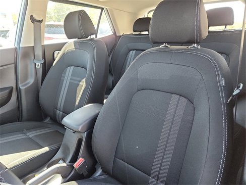 Certified 2021 Hyundai Venue SEL w/ Premium Package image 22