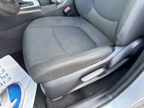Used 2023 Toyota RAV4 LE image 16