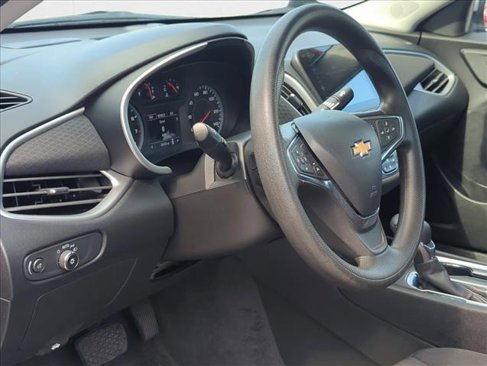 Used 2024 Chevrolet Malibu LT image 9
