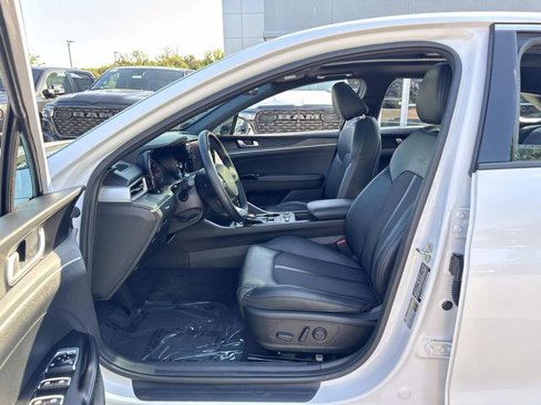 Used 2023 Kia K5 GT-Line image 17