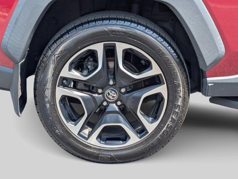 Used 2019 Toyota RAV4 Adventure image 11