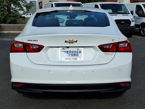 Used 2024 Chevrolet Malibu LT image 4