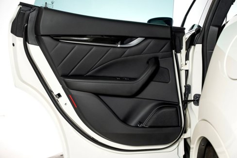 Used 2022 Maserati Levante GT image 58