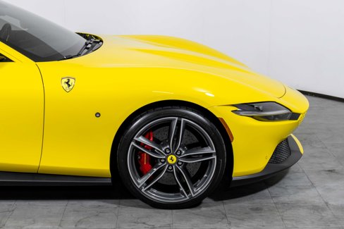 Used 2023 Ferrari Roma image 12