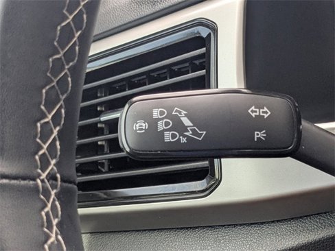 Used 2022 Volkswagen Atlas SEL image 33