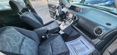 Used 2015 Scion xB image 15