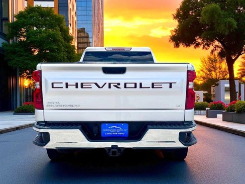 Used 2022 Chevrolet Silverado 1500 LT image 4