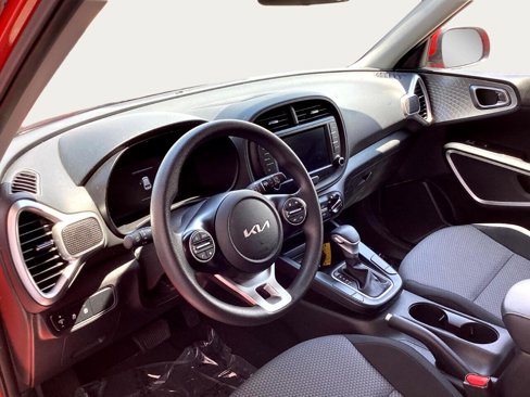 Used 2024 Kia Soul LX w/ Option Group 015 image 15