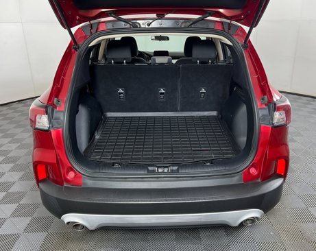 Used 2020 Ford Escape SE image 7