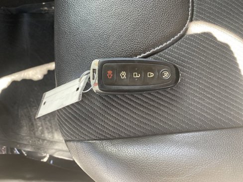 Used 2013 Ford Escape SE image 47
