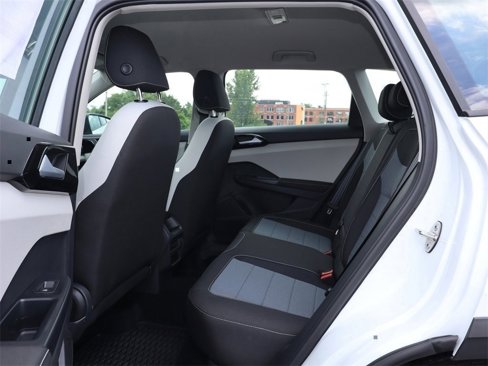 New 2025 Volkswagen Taos S image 14