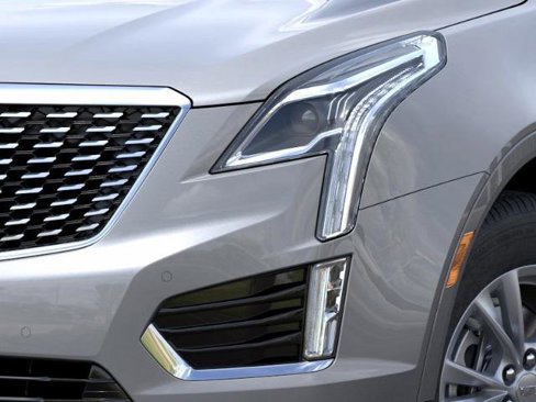 New 2025 Cadillac XT5 Luxury image 10