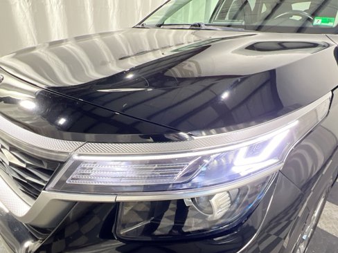 Used 2021 Kia Seltos EX image 13