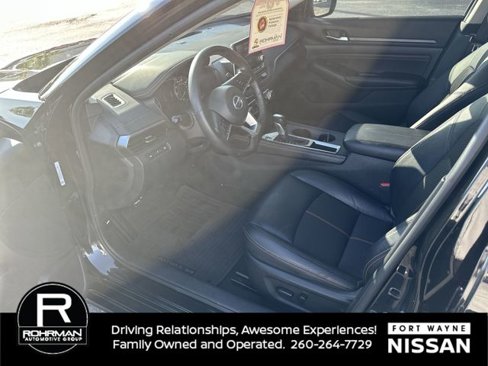 Certified 2022 Nissan Altima 2.5 SR image 10