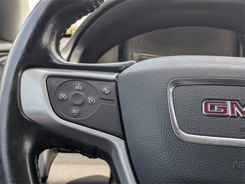 Used 2020 GMC Terrain SLT image 27