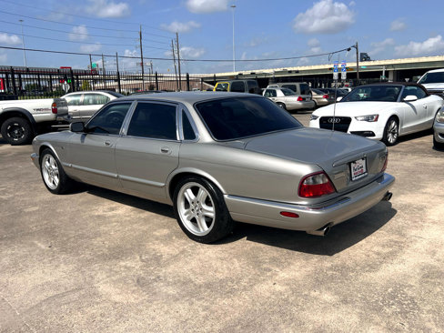 Used 1999 Jaguar XJ8 image 60
