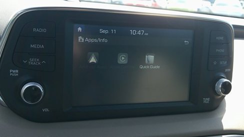 Used 2019 Hyundai Santa Fe SE image 12