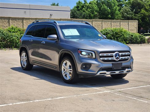 Used 2021 Mercedes-Benz GLB 250 image 3
