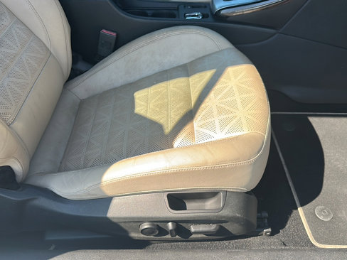 Used 2016 Buick Cascada Premium image 21