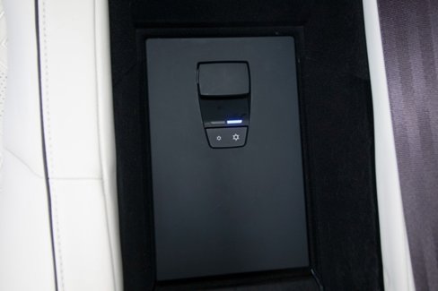 Used 2021 Bentley Flying Spur W12 image 48