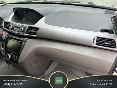 Used 2015 Honda Odyssey Touring image 12