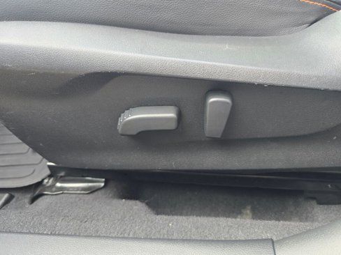 Used 2018 Subaru Crosstrek 2.0i Limited image 20