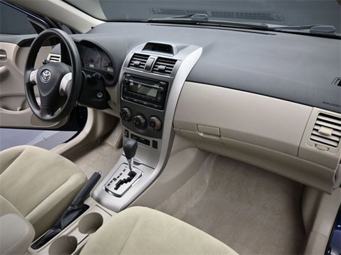 Used 2012 Toyota Corolla LE image 39