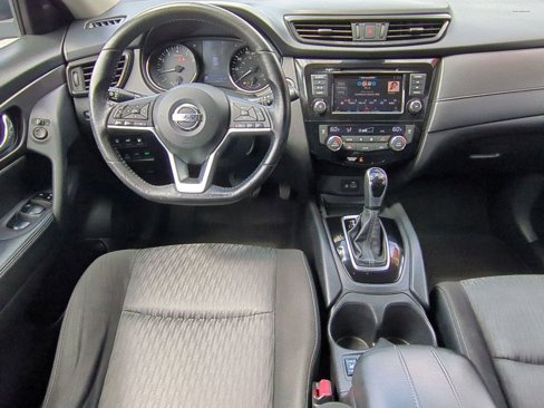 Used 2020 Nissan Rogue SV image 24
